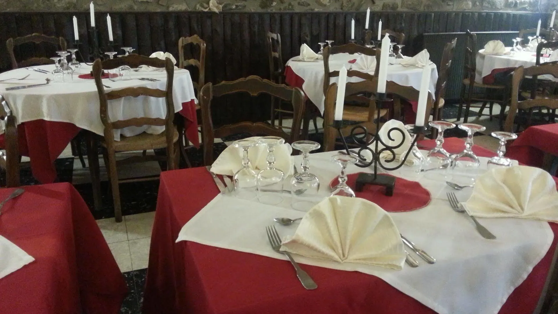 Logis Hotel Restaurant De La Poste Tarascon-sur-Ariège