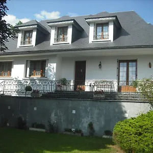 D'hotes La Plantade Bed & Breakfast
